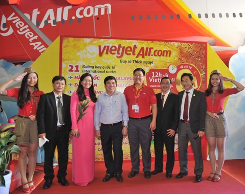 Vietjet nổi bật tại Hội chợ du lịch quốc tế TP.HCM 2016 - ảnh 3