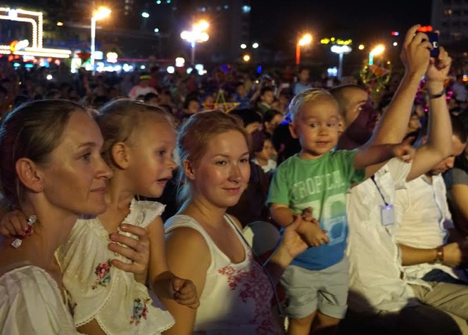 Nha Trang, trung thu lại về - ảnh 7