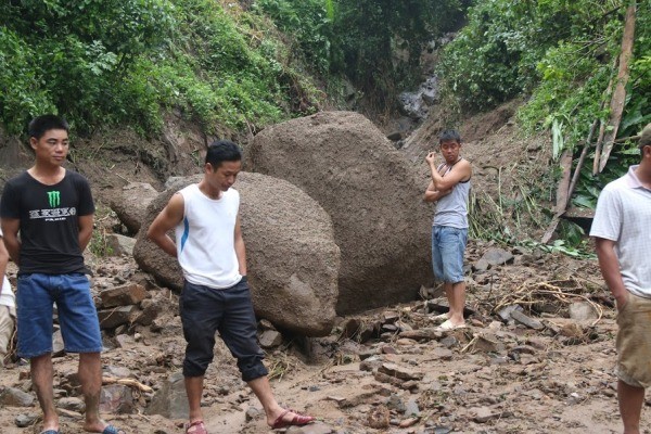 Lũ quét kinh hoàng ở Nghệ An, quốc lộ 7 tê liệt nhiều giờ - ảnh 6