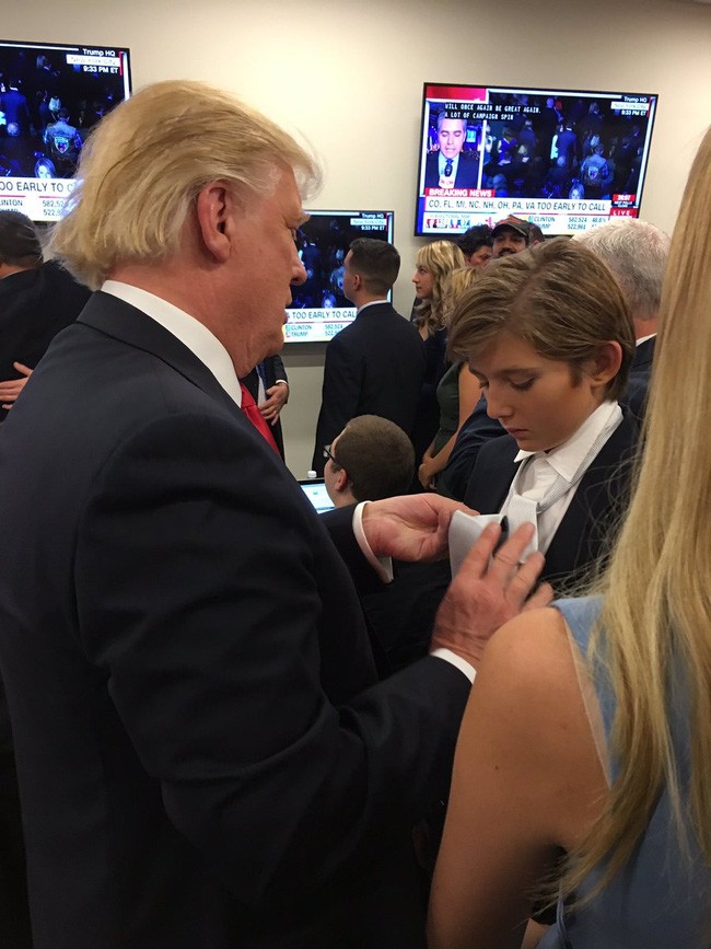 Những điều chưa biết về cậu út nhà Donald Trump - ảnh 3
