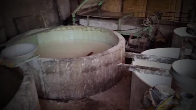 Rùng mình miến bẩn nhuộm phẩm màu không rõ nguồn gốc - ảnh 5