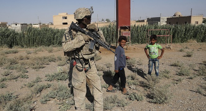 Nga: Phương Tây muốn che đậy các vụ tấn công ‘man rợ’ ở Raqqa - ảnh 1