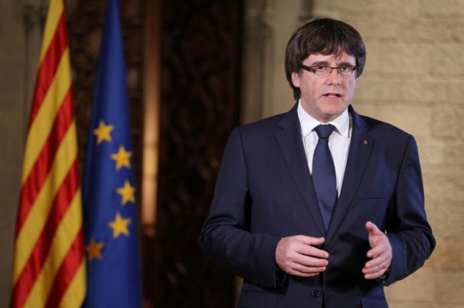 Đòi độc lập không thành, lãnh đạo Catalonia sắp ‘mất tất cả quyền lực’ - ảnh 1