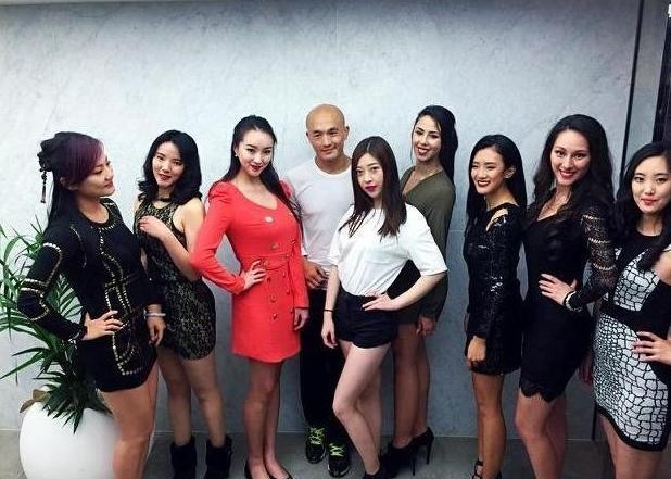 'Đệ nhất Thiếu Lâm” thua mất mặt quyền thủ Thái vì cặp kè mỹ nữ - ảnh 1