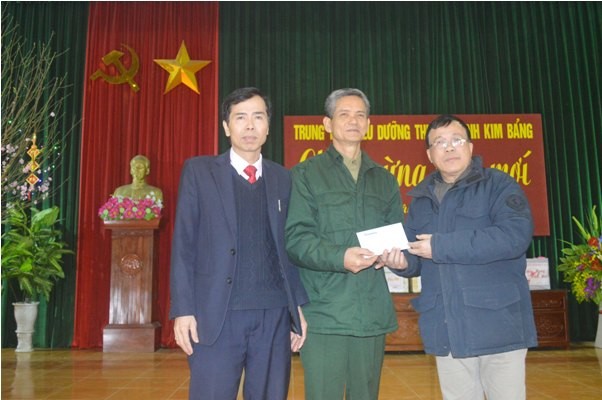 Mang tết ấm tới những thương, bệnh binh tại Hà Nam, Thái Bình - ảnh 2