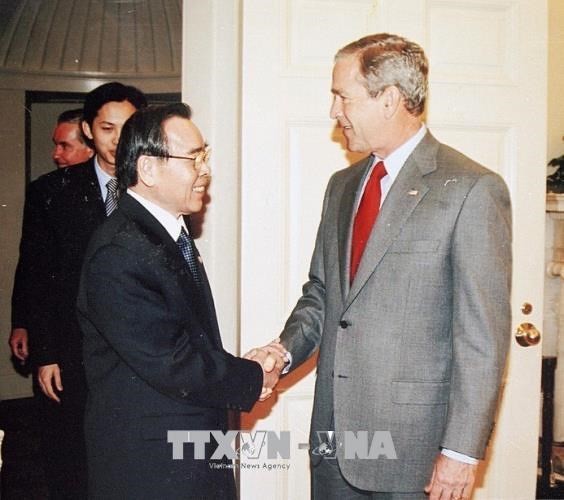 Những hình ảnh hoạt động của nguyên Thủ tướng Phan Văn Khải - ảnh 7