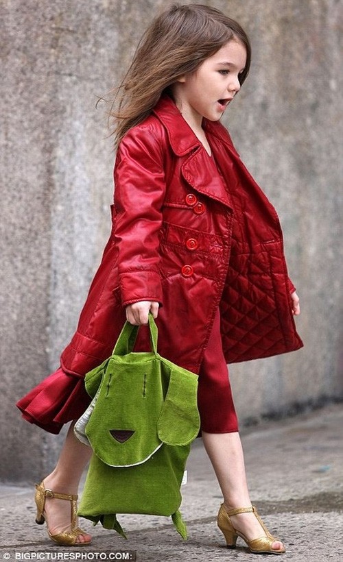 Cuộc sống thiếu tình cha của Suri Cruise, trái ngược Harper Beckham - ảnh 10