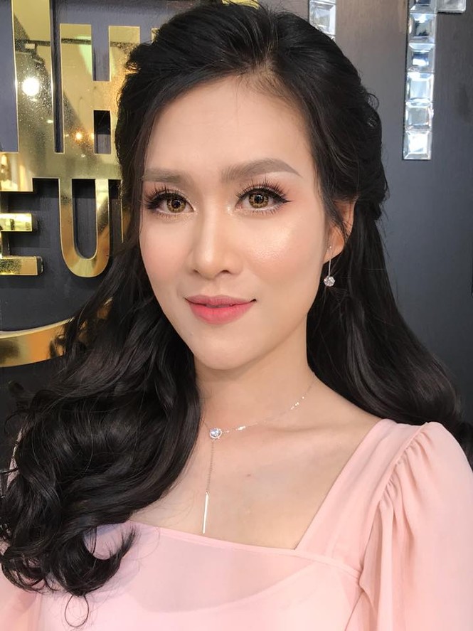 Gương mặt thon gọn bất ngờ, Nguyệt ‘thảo mai’ vướng nghi vấn thẩm mỹ - ảnh 2