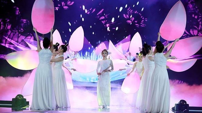Toàn cảnh đêm Chung khảo phía Nam Hoa hậu Việt Nam 2018 - ảnh 6