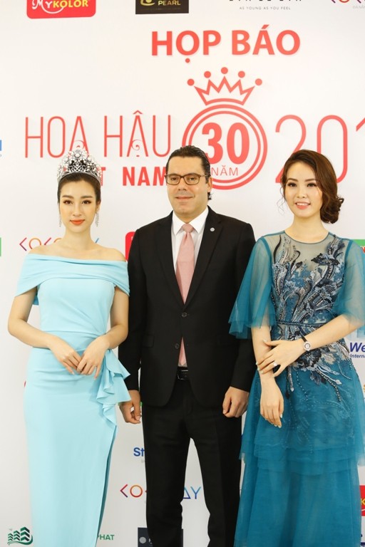 Dàn hoa hậu, á hậu rạng rỡ tại họp báo Chung khảo phía Bắc HHVN - ảnh 10