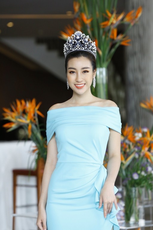 Dàn hoa hậu, á hậu rạng rỡ tại họp báo Chung khảo phía Bắc HHVN - ảnh 5