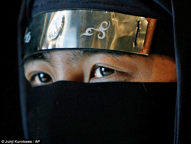 Trả lương 2 tỷ đồng/năm, nghề biểu diễn Ninja ở Nhật Bản vẫn ‘ế ẩm’ - ảnh 3