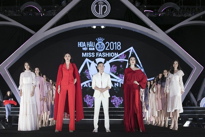 Thí sinh HHVN sải bước tự tin quyến rũ tại show Người đẹp Thời trang 2 - ảnh 18