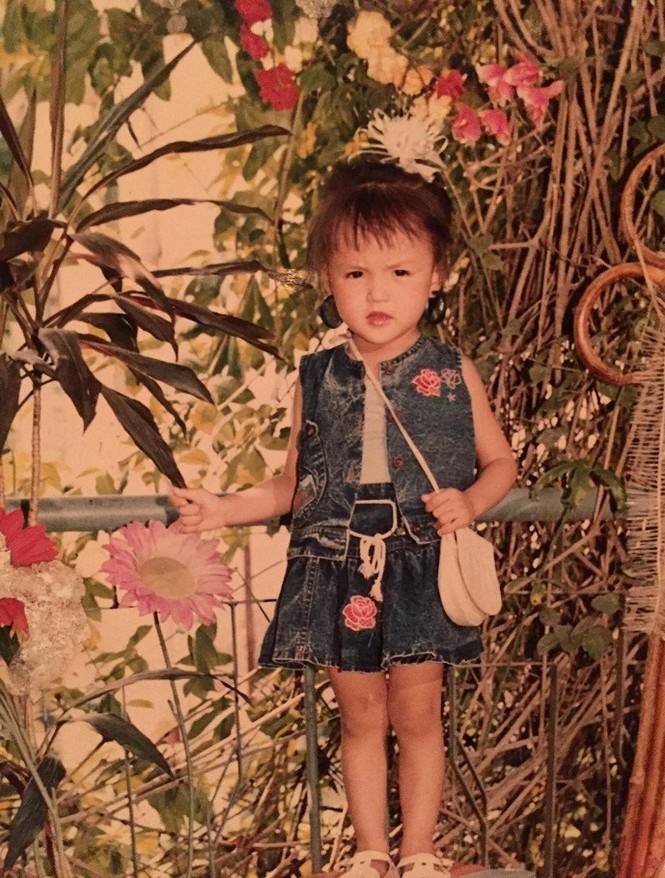 Bất ngờ với ảnh 'khi xưa ta bé' của 'Quỳnh búp bê’ - ảnh 4