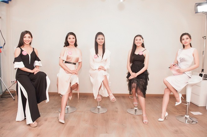 Top 3 đề cử Người đẹp Truyền thông lộ diện trước giờ chung kết HHVN - ảnh 4