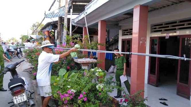Lắp anten truyền hình, người đàn ông bị điện giật nguy kịch - ảnh 1