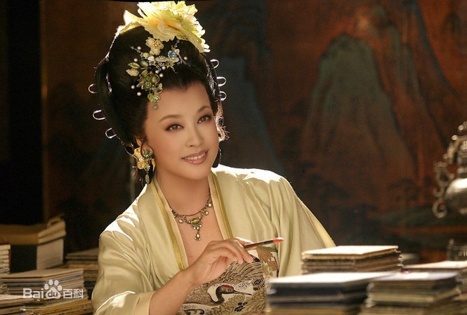 Hollywood lần đầu làm phim bản tiếng Anh về Võ Tắc Thiên - ảnh 1