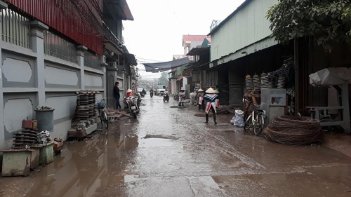 Quan Độ, một ngày sau vụ nổ kinh hoàng - ảnh 1