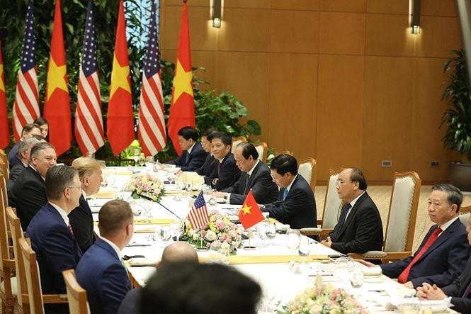 Hé lộ thực đơn thết đãi Tổng thống Mỹ Donald Trump - ảnh 1
