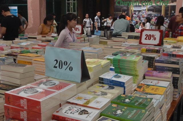 Khai mạc ‘Hội sách Mùa hè 2014’ - ảnh 6