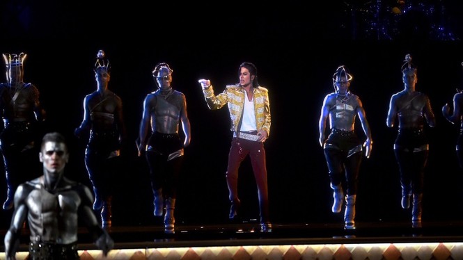 Michael Jackson “sống lại” tại Billboard 2014 - ảnh 2