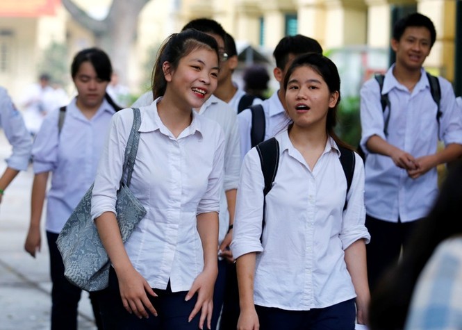 Chùm ảnh: Hơn 70.000 thí sinh thi vào lớp 10 ở Hà Nội - ảnh 5