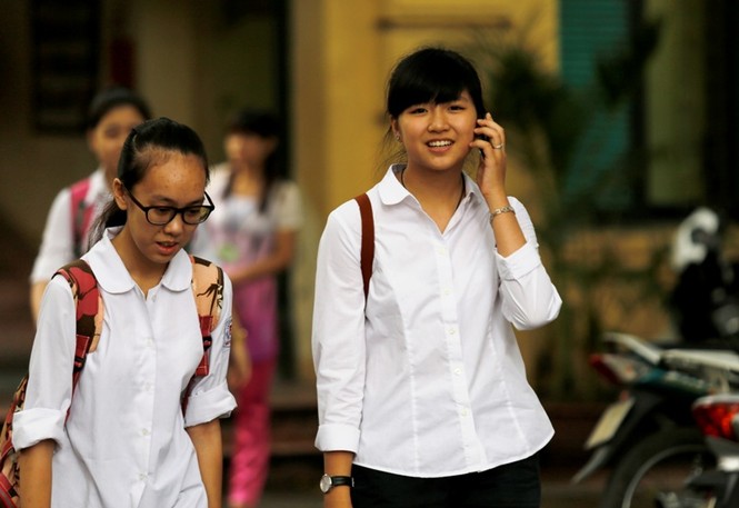 Chùm ảnh: Hơn 70.000 thí sinh thi vào lớp 10 ở Hà Nội - ảnh 8