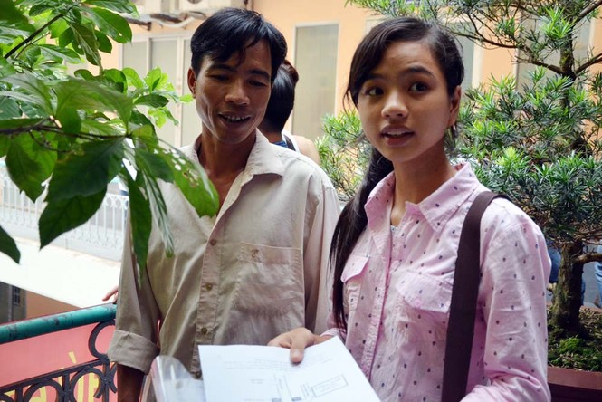 ẢNH: Tân sinh viên rạng rỡ ngày nhập học - ảnh 3