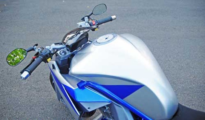 Xem Honda Tiger Revo biến hình 'quái thú tương lai' - ảnh 3