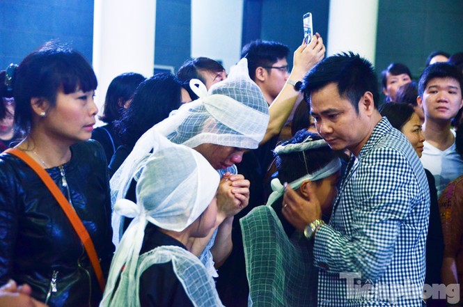 Những hình ảnh xúc động trong lễ tiễn đưa Trần Lập - ảnh 6