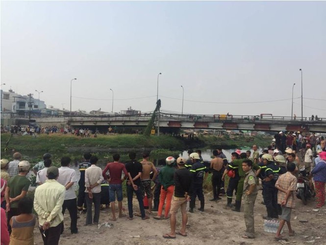 Đi đám tang về, bơi ra giữa kênh rồi mất tích - ảnh 2