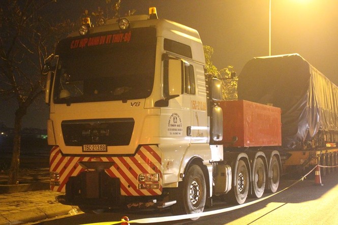 Cận cảnh 4 toa tàu đường sắt Cát Linh - Hà Đông về Hà Nội - ảnh 16