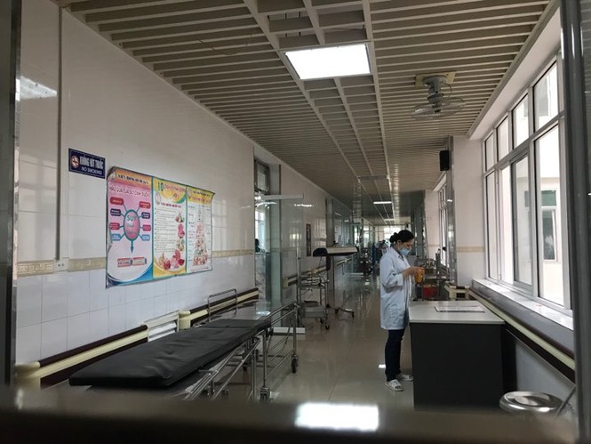 Người chồng thừa nhận quá ghen nên đổ axit lên người vợ - ảnh 1