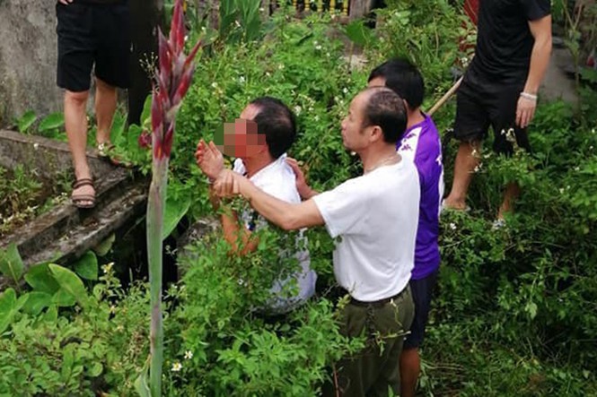 Thực hư vụ bé 7 tuổi bị người đàn ông vào tận nhà bế đi nghi bắt cóc trẻ em - ảnh 2 Thực hư vụ bé 7 tuổi bị người đàn ông vào tận nhà bế đi nghi bắt cóc trẻ em - ảnh 2