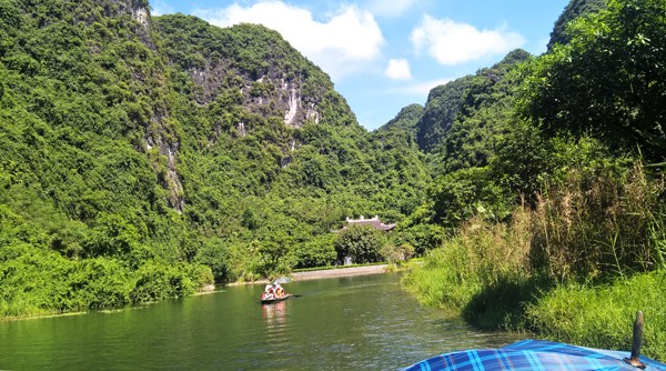 Vẻ đẹp nguyên sơ bí ẩn ở nơi Phật Hoàng xuất gia - ảnh 6