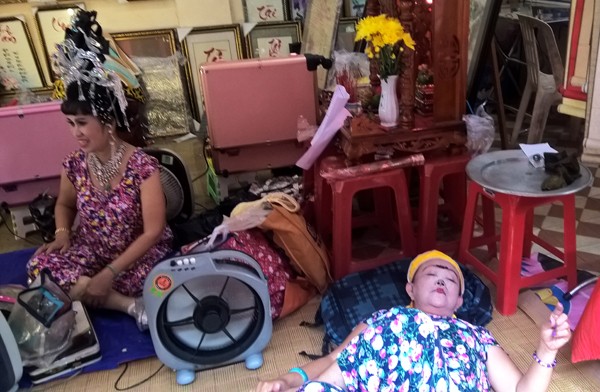 Phía sau 'mặt nạ' tuồng cổ - ảnh 5