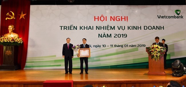 Vừa lãi lớn 18.000 tỷ, Vietcombank đặt tiếp mục tiêu lãi 20.000 tỷ - ảnh 1