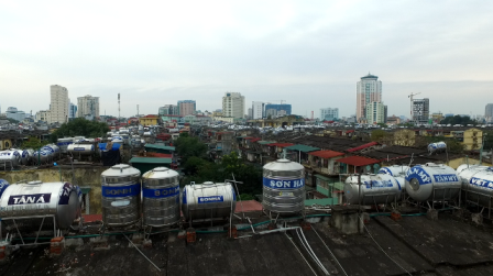 Hàng nghìn ‘bom nước’ trên đầu người dân ở chung cư cũ - ảnh 3