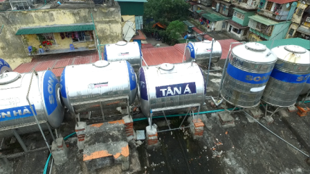Hàng nghìn ‘bom nước’ trên đầu người dân ở chung cư cũ - ảnh 8