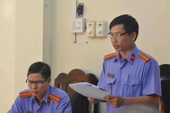 Hai cựu Chi cục trưởng Hải quan bị đề nghị 5-7 năm tù - ảnh 1