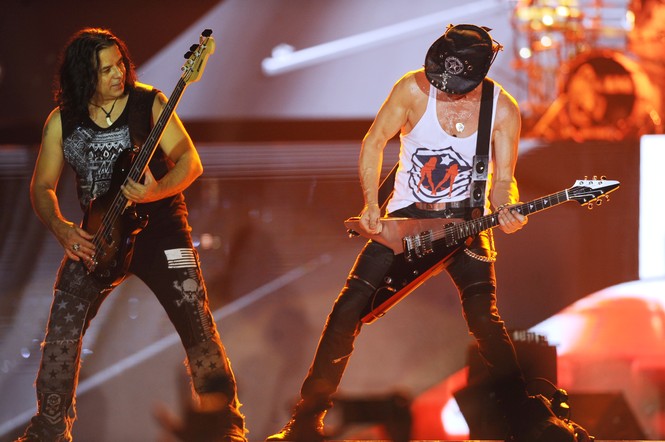 scorpions ở việt nam - ảnh 4