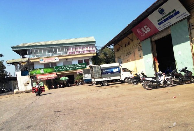 Cận cảnh đất vàng Cảng Hà Nội bị “xẻ thịt” cho thuê - ảnh 1