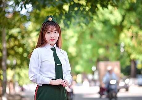 Nhan sắc ‘vạn người mê’ của những nữ sinh trường Quân đội - ảnh 12