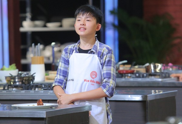 'Hotboy vạn người mê' giành Quán quân Vua đầu bếp nhí 2016 - ảnh 7