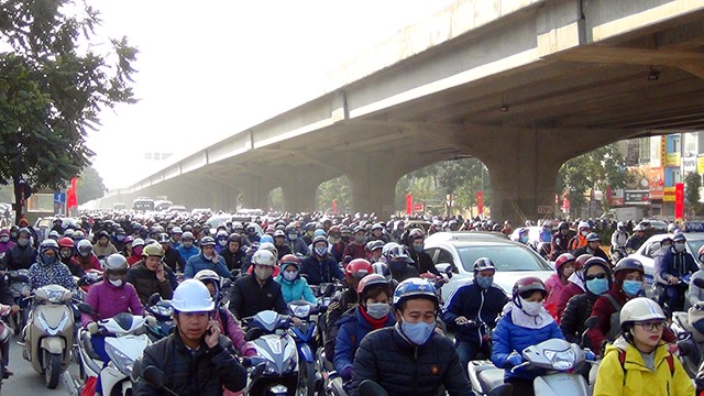 Đường vành đai 3 ùn tắc nghiêm trọng sáng nay.