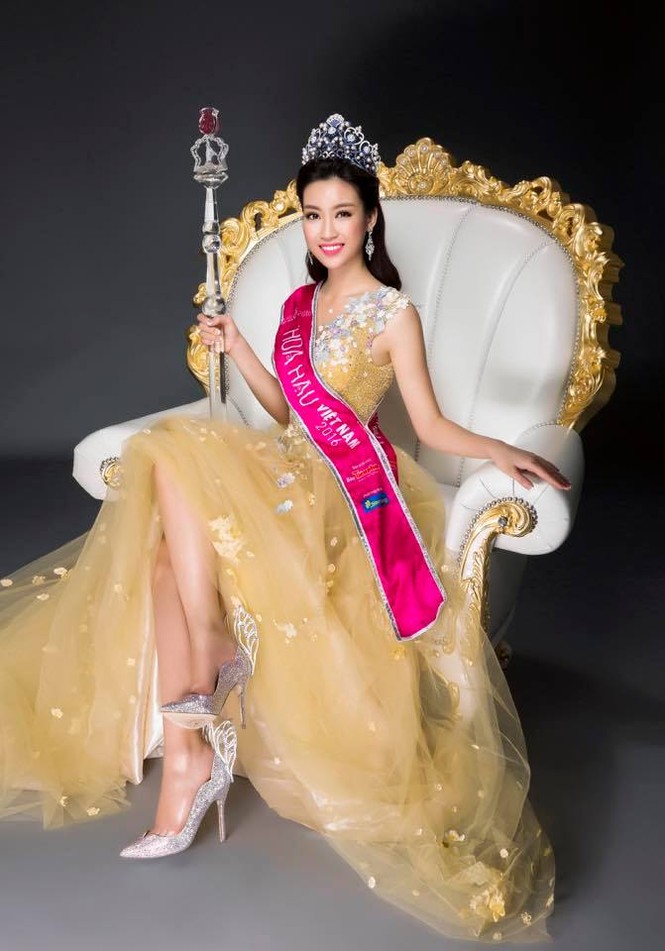 Hoa hậu Mỹ Linh,Hồ Ngọc Hà,Ngọc Trinh,siêu mẫu Thanh Hằng,siêu mẫu,Hoa hậu Hoàn vũ,hoa hậu,trang phục,phong cách,á hậu,vương miện - ảnh 3