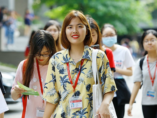 Nữ sinh Ngoại thương hào hứng tham gia giao lưu, tuyển sinh HHVN 2018 - ảnh 7