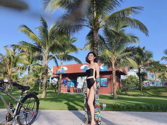 Bạn gái hotgirl ‘thưởng nóng’ Huy Hùng như đã hứa trước ngày hội quân - ảnh 4