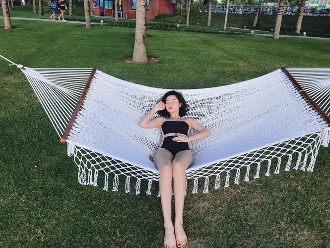 Bạn gái hotgirl ‘thưởng nóng’ Huy Hùng như đã hứa trước ngày hội quân - ảnh 5