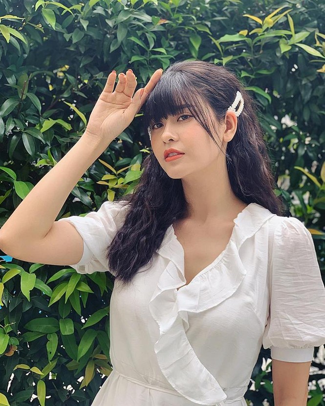 Showbiz 27/1: Hari Won lên tiếng về tin đồn mâu thuẫn với Trường Giang - ảnh 4